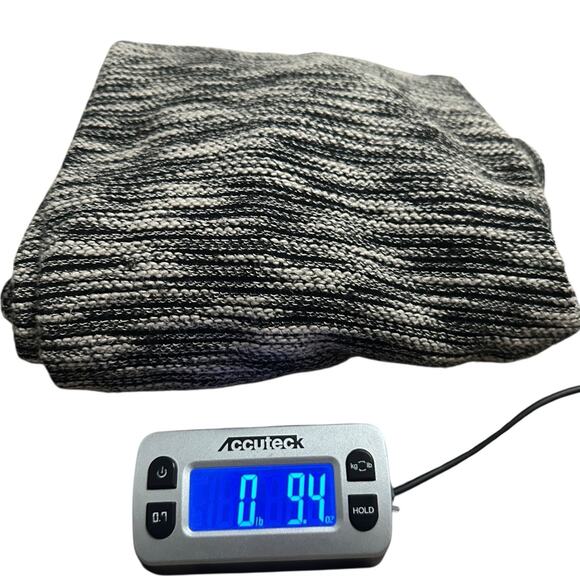 H&M Black White Marled Knit Sweater Top Women’s XL Crew Neck Long Sleeve Zip - Picture 9 of 9